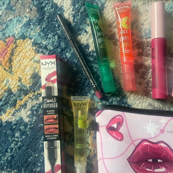 NYX Makeup Products (Mascara, lip glosses, eyeshadow, lip liners, eyebrows, etc) - Picture 2 of 7